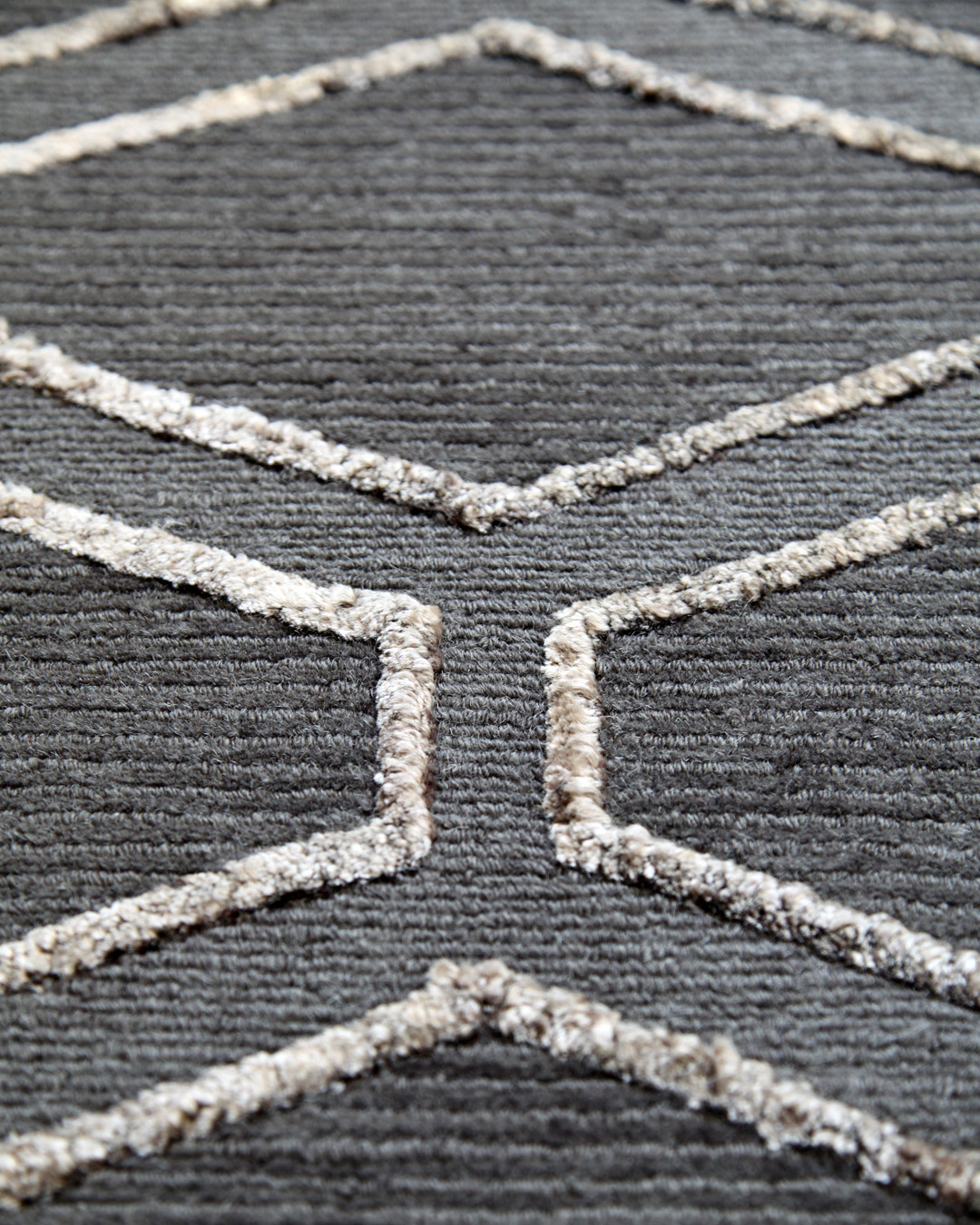 Diamonds dark grey 2